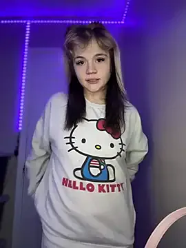 Freechat Cutiepiespanks on StripChat