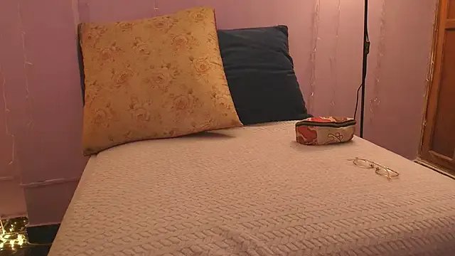 Freechat Dafne_Mel on StripChat