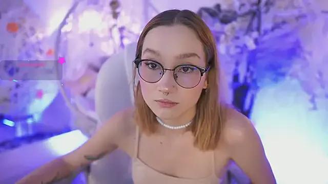 Freechat DalahiaRush on StripChat