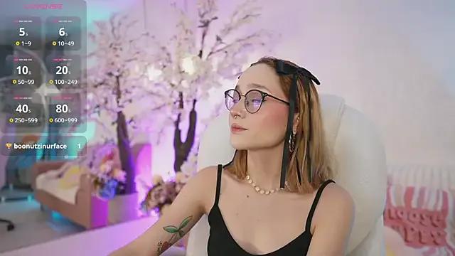 Freechat DalahiaRush on StripChat