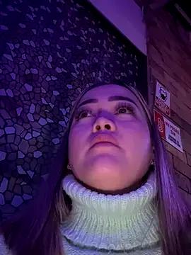 StripChat Danielavegax is Freechat Danielavegax — Take off my rich bra for you