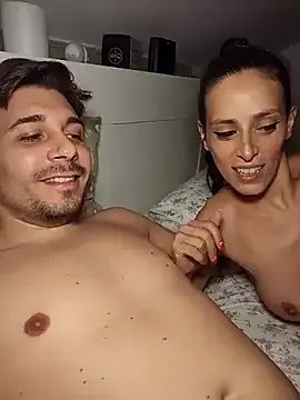 Freechat dansarah on StripChat