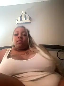 DiamondBlaz3 — Dildo Play/Squirt Show 