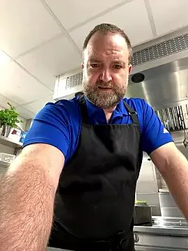 Dilfcam101 on StripChat