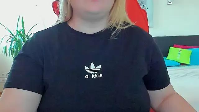 Freechat Doliss on StripChat