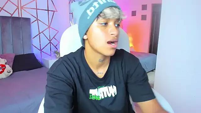 Freechat Dominick_jones on StripChat