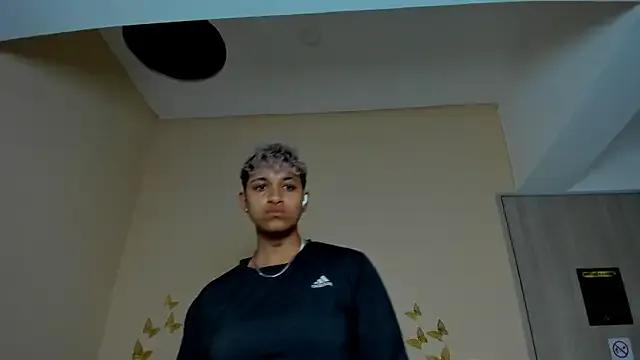 Freechat Dominick_jones on StripChat