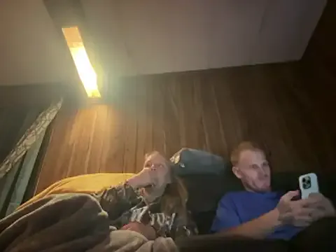 Offline DomsSexDoll69 on StripChat