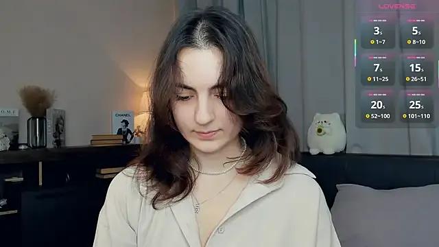 Freechat DracosMoon on StripChat