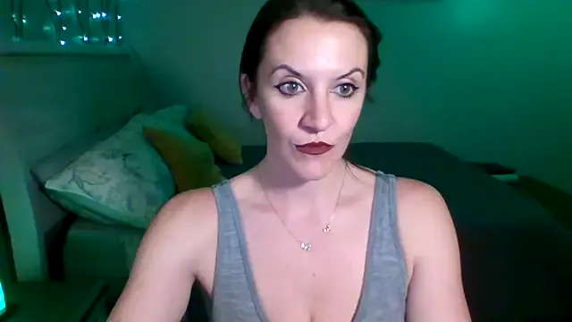 Offline easy_briezy on StripChat