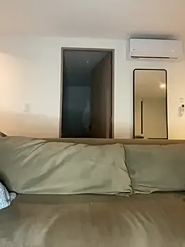 Effyvice13 on StripChat