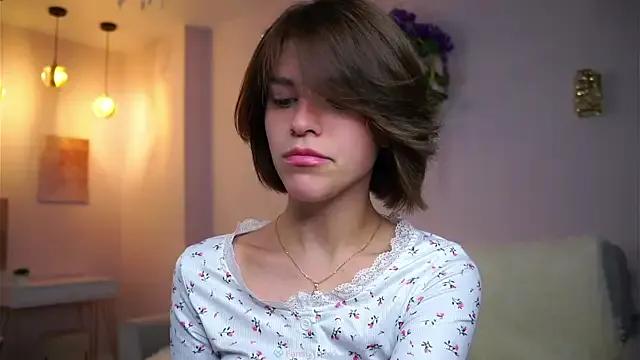 Freechat EleneButton on StripChat