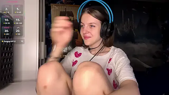 Freechat Elira_Breeze on StripChat