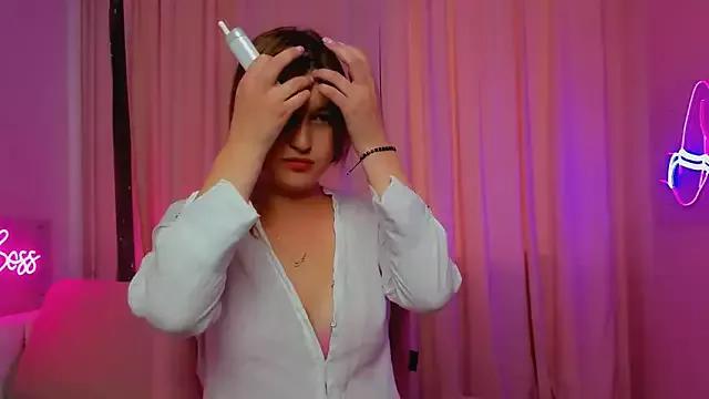 Freechat EllenLamb on StripChat