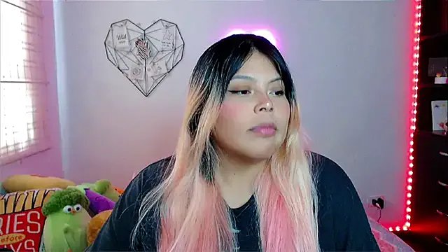 EllieMoonX — blowjob with 2 dildos