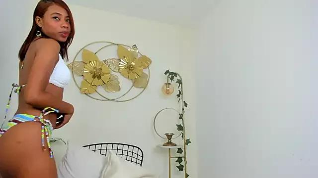 Private emy_barnert on StripChat