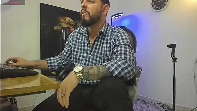 StripChat Ethan_Castellano is Freechat Ethan_Castellano — I make my cock hard