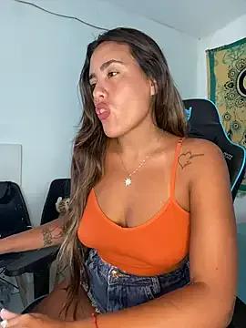 StripChat fenixgre is Freechat fenixgre — take off panty and doggy posse