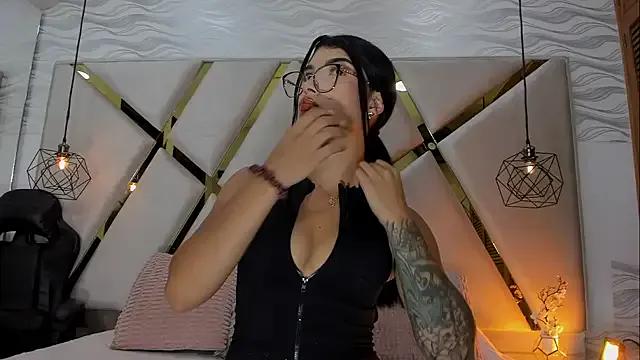 Freechat FernandaRousse on StripChat