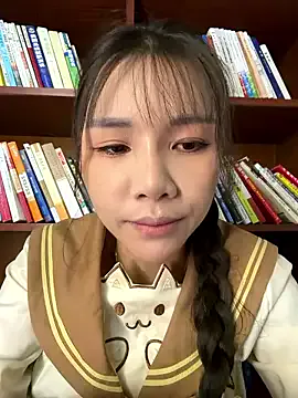 Offline Fire-18 on StripChat