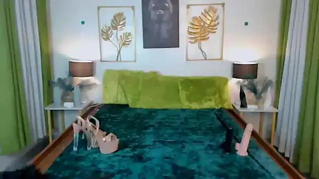 FlirtyMarga on StripChat