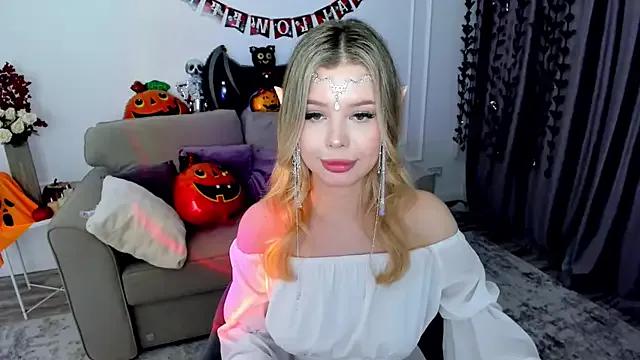 FollowLovee on StripChat 