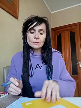 Offline Francenia_lolis on StripChat