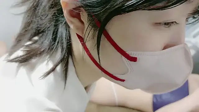 Freechat girlsEsthe on StripChat