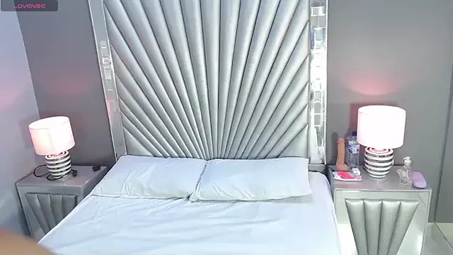 Freechat GiselJones on StripChat