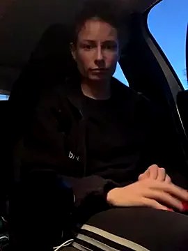 Freechat GoldenPussy1329 on StripChat