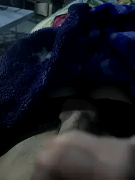 Offline groschibre40100 on StripChat