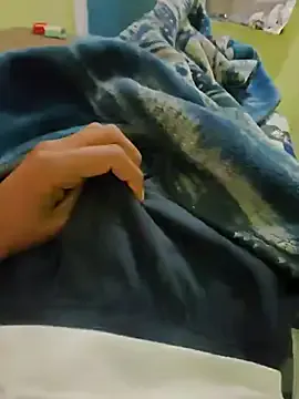 handsome_boy07 model from StripChat