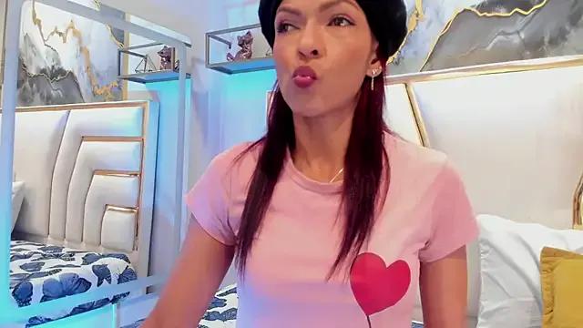 HannaPetit on StripChat 