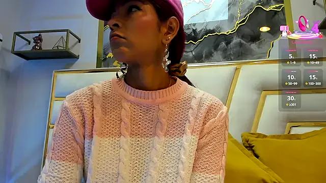 HannaPetit on StripChat 