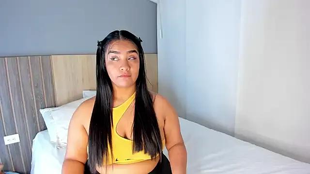 Freechat hannnasmith on StripChat