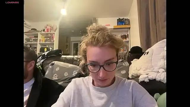 StripChat harleyblair is Freechat harleyblair — body suit off