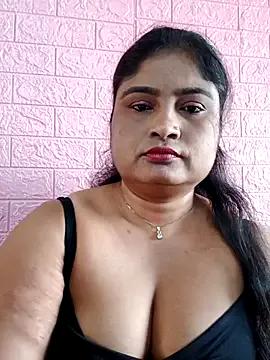 Freechat hornyriyanka on StripChat