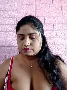 Freechat hornyriyanka on StripChat