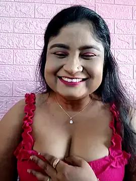 Freechat hornyriyanka on StripChat