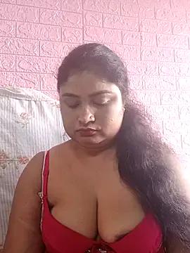 Freechat hornyriyanka on StripChat