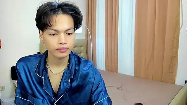 Freechat hotfreshdior on StripChat