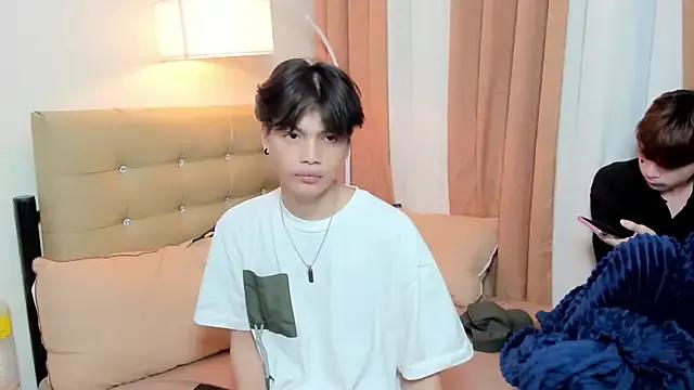 Freechat hotfreshdior on StripChat