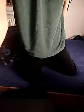 HotSweetBoy_18's avatar