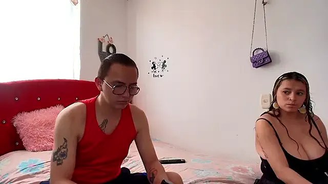 Husbands_Horny on StripChat