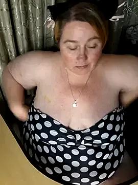 Freechat Iceprincess2bad4u on StripChat