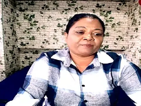 Freechat IndianDelia on StripChat