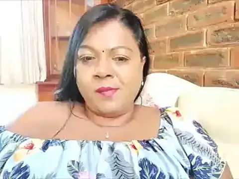 Freechat IndianDelia on StripChat