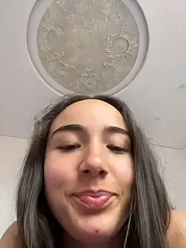 Innerpeace_ on StripChat