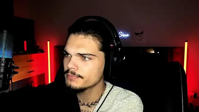 Freechat JordanShow on StripChat