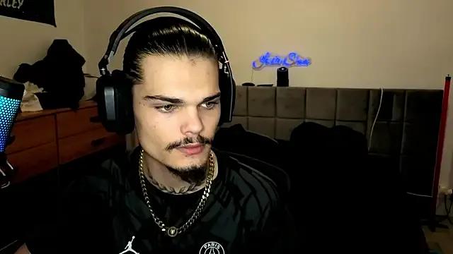 Freechat JordanShow on StripChat